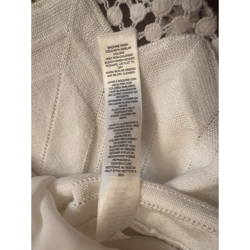 Women’s WHITE HOUSE BLACK MARKET Top MEDIUM ivory Long Sleeve W/Lace Trim - Picture 15 of 16